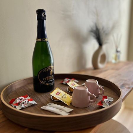 Harmony Room Suite Avec Balneo 앙제 외부 사진