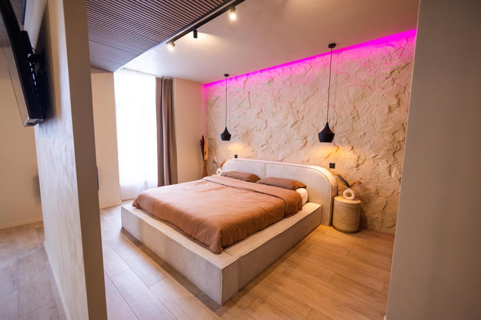 Harmony Room Suite Avec Balneo 앙제 외부 사진